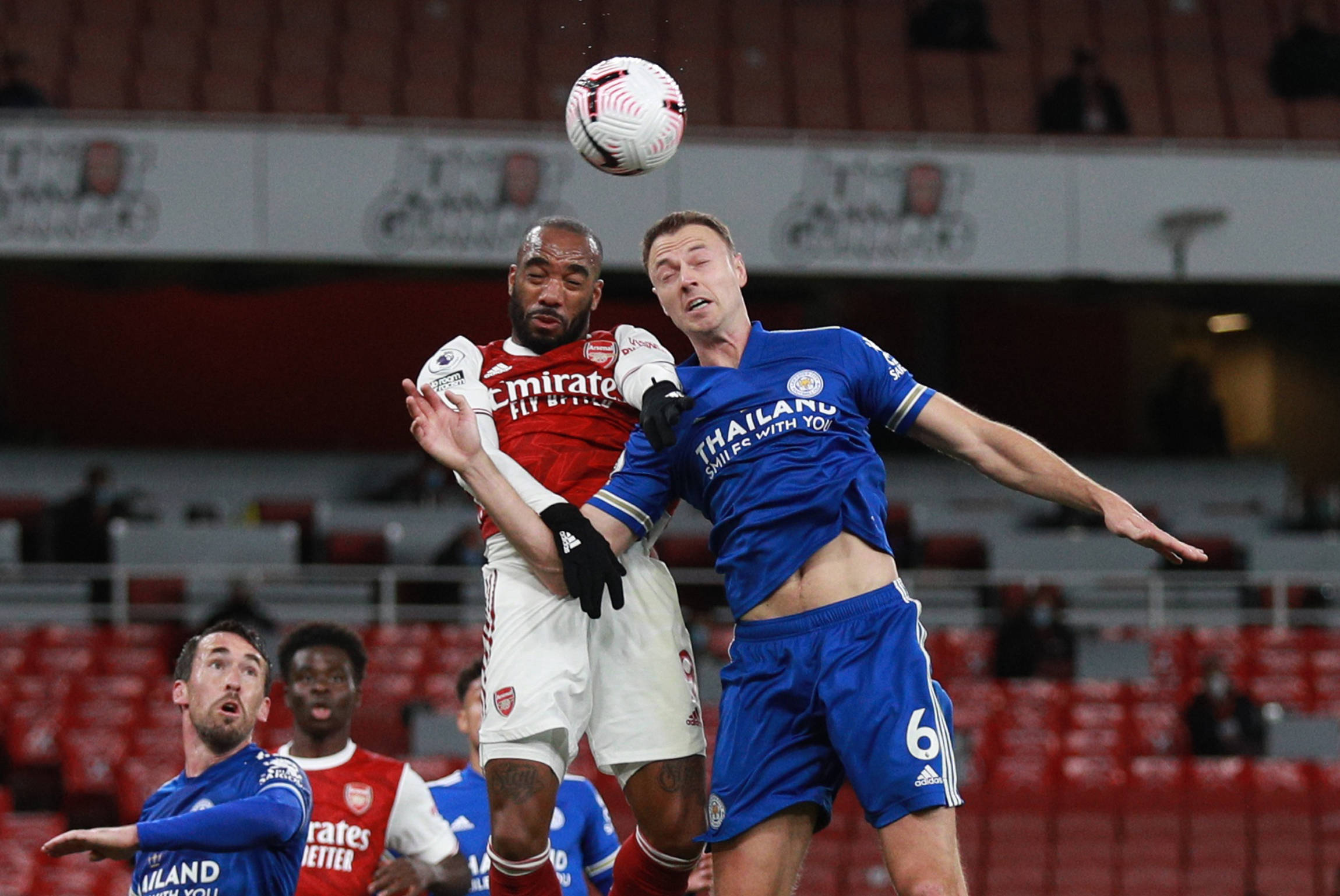 借自己卓越 借自己卓越