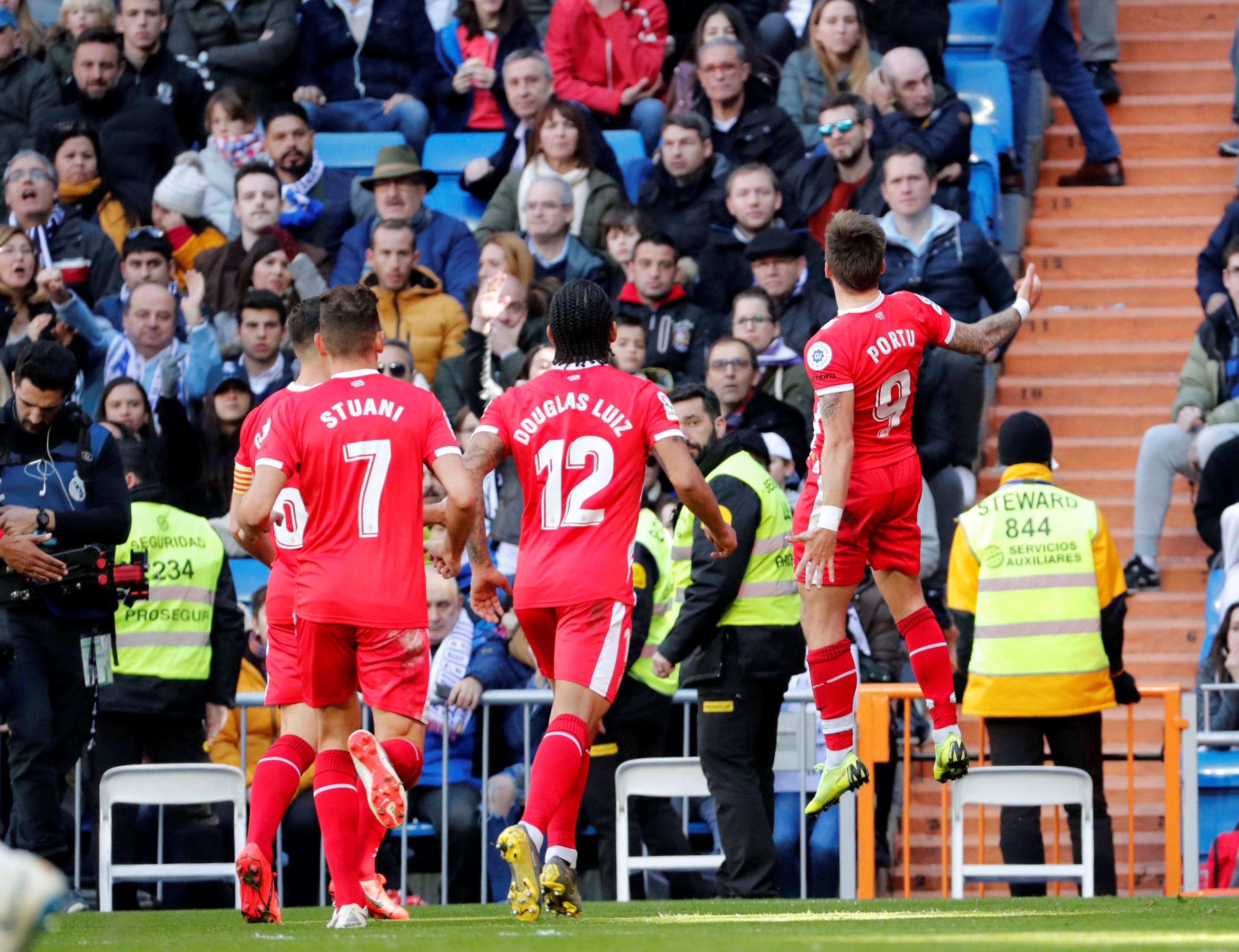 舞台上脱颖 舞台上脱颖